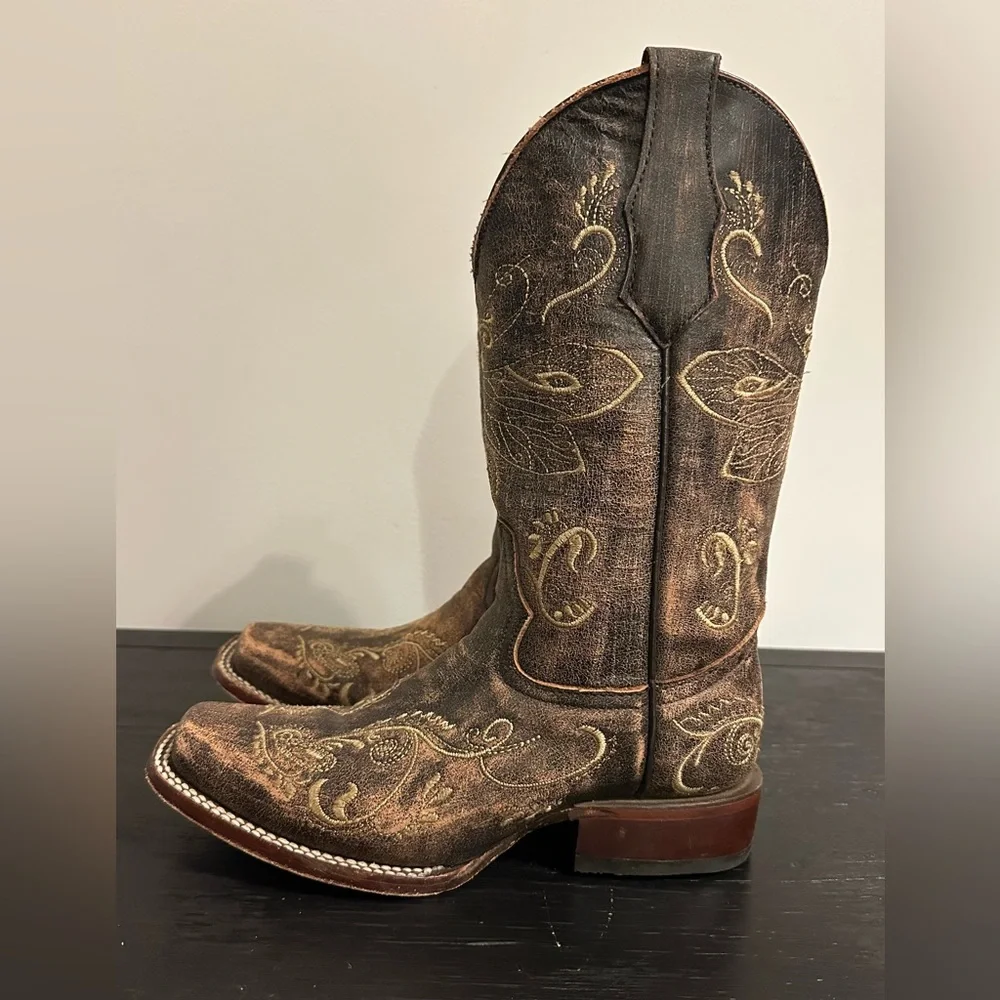 Circle G Women's 6.5 B Dragonfly Embroidered Cowgirl Boot Square Toed Brown